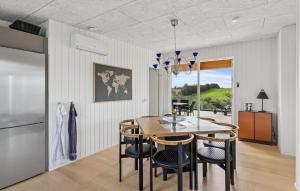 Beautiful Home In Løgstrup With Sauna