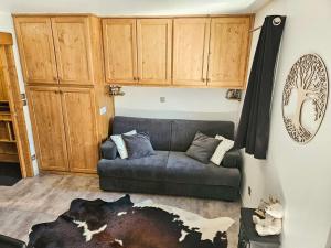 Appartement moderne et confortable au pied des pistes avec parking gratuit - FR-1-852-7