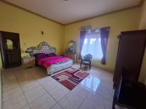C Four Homestay
