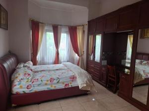 C Four Homestay