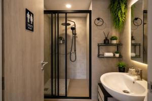 Pool view studio - Gym, Pool and Cowork - DCondo Reef 138