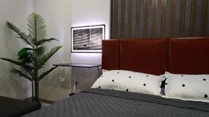 VIP Great Hill Apt