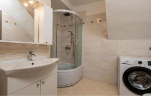 Stunning Apartment In Moscenicka Draga