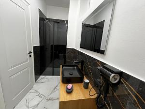 EmyHouse Politeama Design Suite 2 min from Politeama