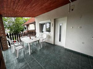 Arnold Apartmanház