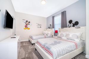 675DI CHAMPIONS GATE CONDO GAME ROOM
