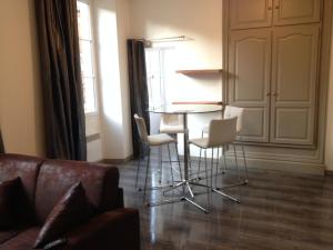 Appartements Studio de la Halle. : photos des chambres