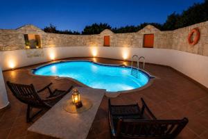 Villa Joy Mare - Seaside Escape with Private Pool