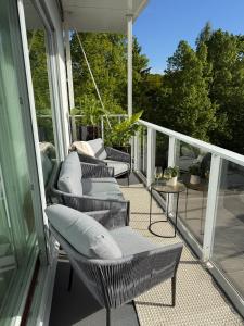 Seaside apartment with free parking, big balcony