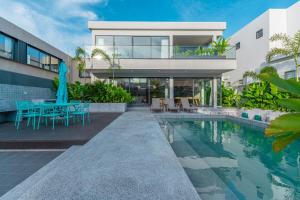 Garden 5 Bedroom Pool Villa & Chill