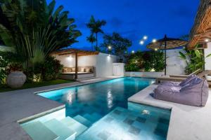 Villa Ruta I - Sumptuous 2BR Luxury Villa next to Luna Beach Club and Nyanyi Beach