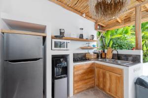 Villa Ruta I - Sumptuous 2BR Luxury Villa next to Luna Beach Club and Nyanyi Beach