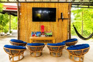 Pukka Lagoon Pool party Koh Rong
