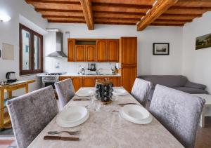 Signa Comfort House - Accogliente Appartamento con Spazio allaperto