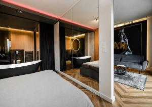 LupoApartments Premium z Klimatyzacją, Jacuzzi w Sypialni Manufaktura Parking Dostęp na Kod