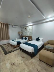 Aanantshri Hotel & Resort