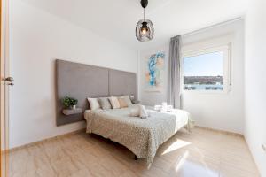 AlmeriaSuite Palm Beach Pool & Golf Apartments