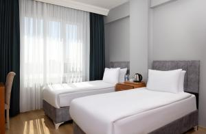 Ulubat Castle Hotel