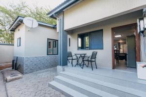 Eshuko Apartments