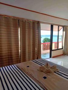 5 bed room Family House in Boracay Bella vista