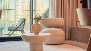 TRPS - Marina Living, Dubai Marina - Premium Home, Designer Interiors, Near by JBR