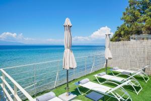 Elysian Seaside Suite