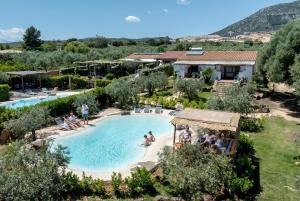 Orosei RE - Il Paradiso degli Ulivi con PISCINA e vista mare