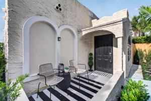Adobe Oasis 2BDR Stay with Pool