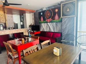 The Nice Patong Hotel