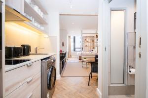 Foreshore Place - City Studio Apartment