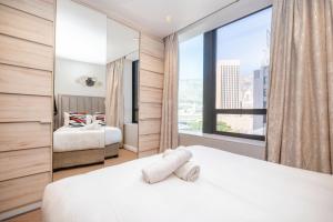 Foreshore Place - City Studio Apartment