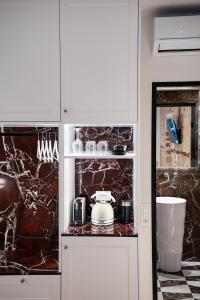 Nalia Suites