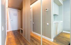 Elegant Apartment with Sea View in Alliance Palace
