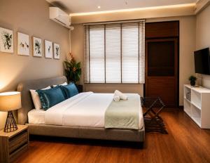 6BR Private Home in Asok 5 Min Walk to BTS MRT and Terminal 21