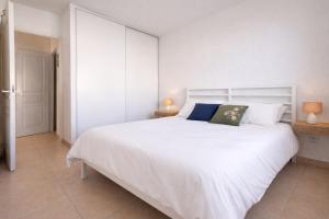 Charming apartment with terrace in Arès