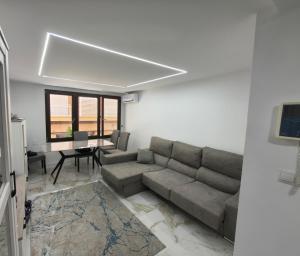 Alicante Modern Urban Apartment - Downtown & Cozy #2