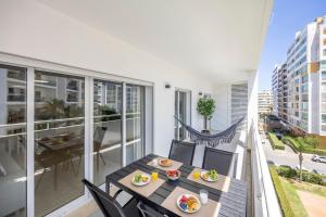 Lumi Apartment - with Pool & Garden view