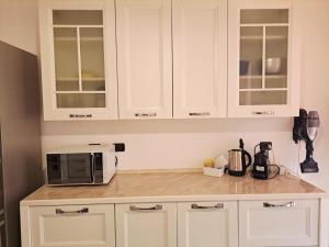 Ganymede Apartment by Quokka 360 - A Short Walk from Como Borghi Station