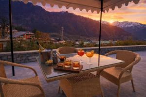 The Manali Suites & Villas, Manali - Luxury Stay Away From City Hustle