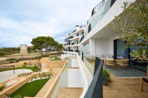 AURA sea view & eucalyptus retreat