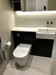 Modern 2 bedroom flat by Finsbury Park