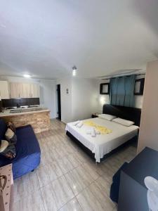 Sissys Suites San Antonio Beach Potos Thassos