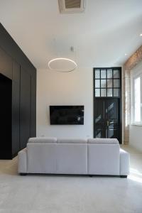 MIVIMAK Apartment - Sea & City View