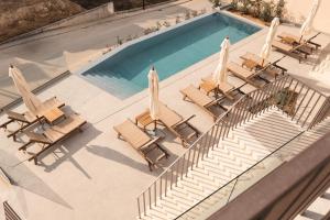 Sunstar Suites