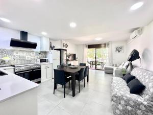 Mirablau apartment playa Empuriabrava