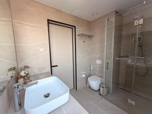 Premium apartment with a gorgeous sea view, Batumi Tower