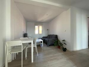 Apartamento amplio cerca del Centro