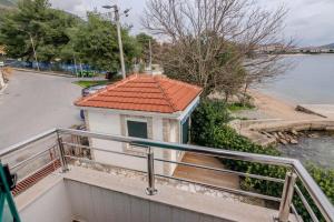 Kumbor Waterfront Villa - Near Portonovi