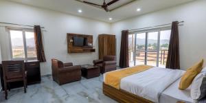 Corbett Treat Resort