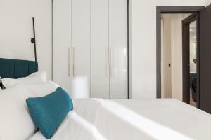 Aluna Fresh Luxury Apartments by BiNoBi!